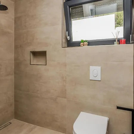 Cozy In With Wi-fi بيت للعطل *